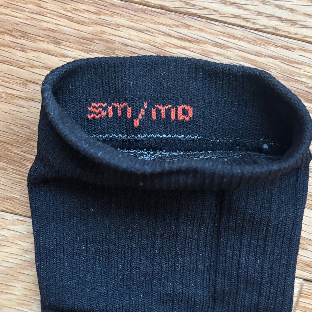 Pro Compression Socks - Picture 2 of 3